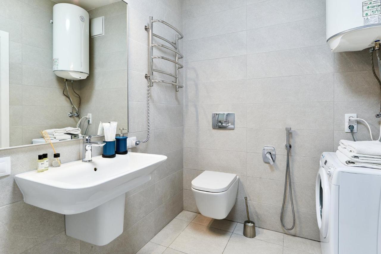 Затишна Квартира У Центрі Міста Elisium3 Kiev Dış mekan fotoğraf