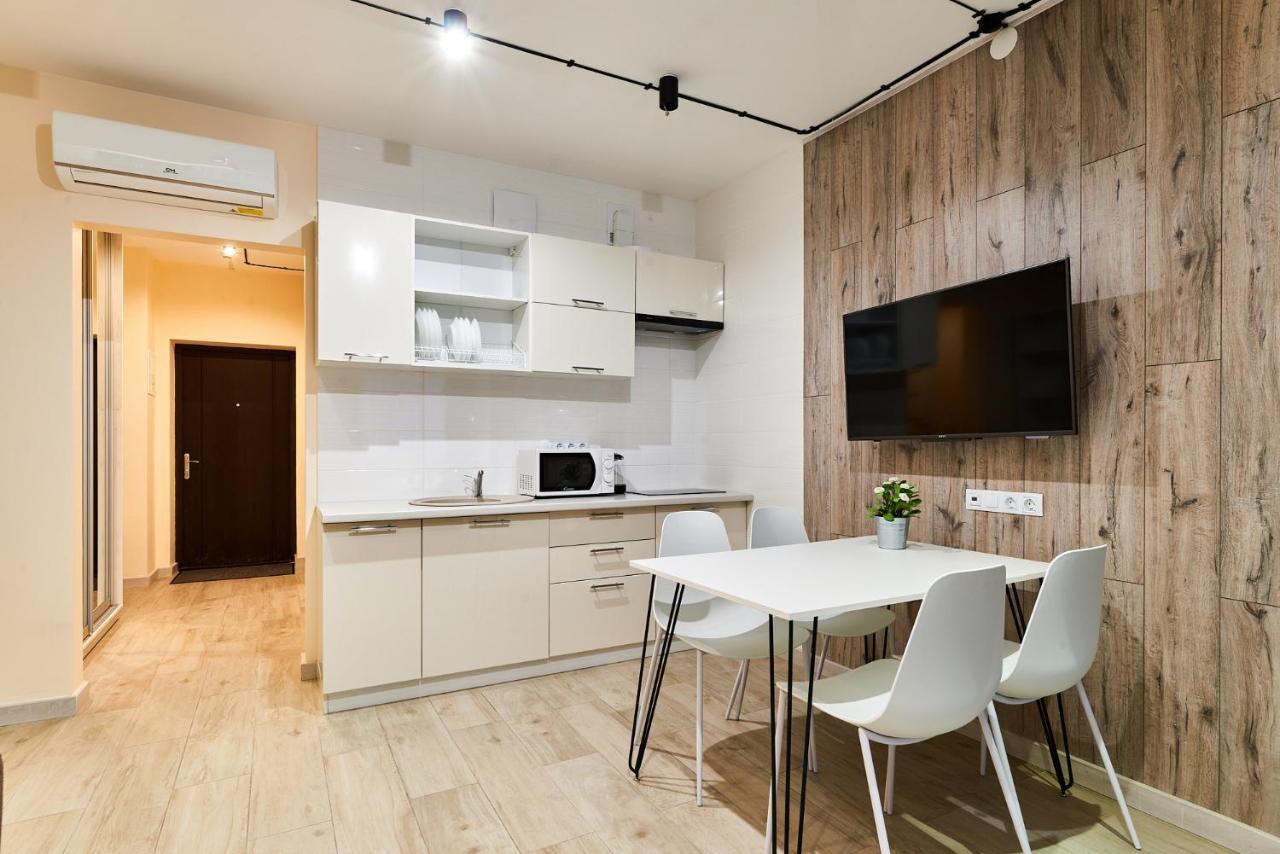 Затишна Квартира У Центрі Міста Elisium3 Kiev Dış mekan fotoğraf