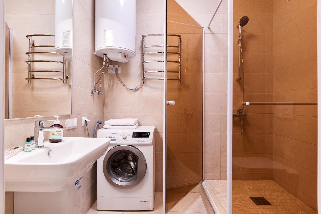 Затишна Квартира У Центрі Міста Elisium3 Kiev Dış mekan fotoğraf