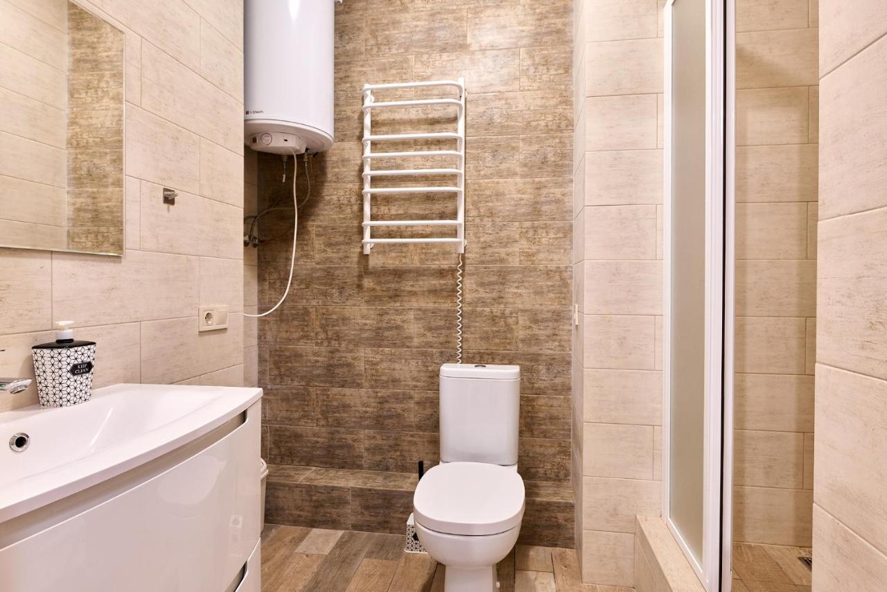 Затишна Квартира У Центрі Міста Elisium3 Kiev Dış mekan fotoğraf