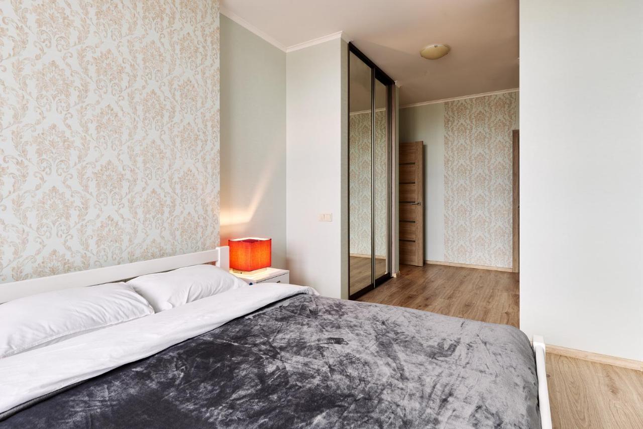 Затишна Квартира У Центрі Міста Elisium3 Kiev Dış mekan fotoğraf