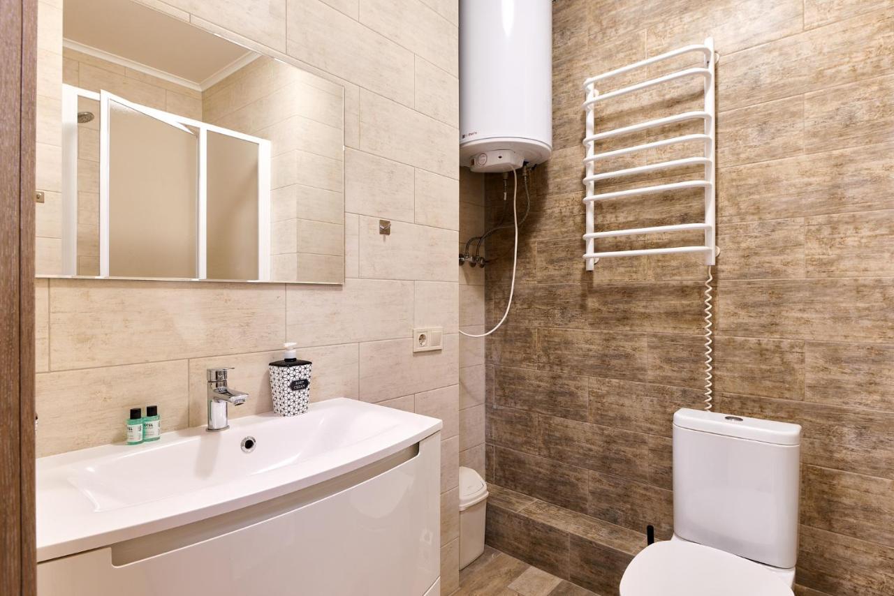 Затишна Квартира У Центрі Міста Elisium3 Kiev Dış mekan fotoğraf