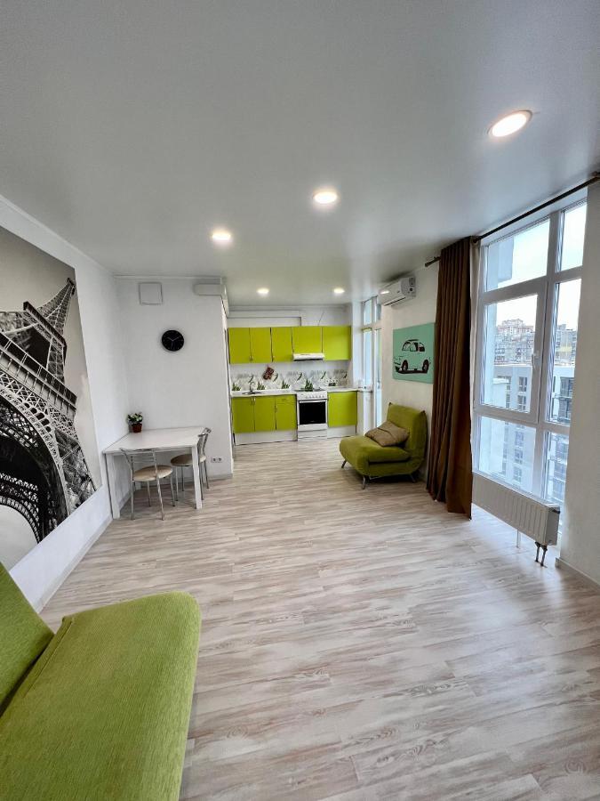 Затишна Квартира У Центрі Міста Elisium3 Kiev Dış mekan fotoğraf